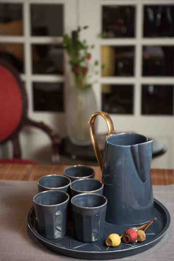 MINI PITCHER HANDLE GOLD - DARK GREY