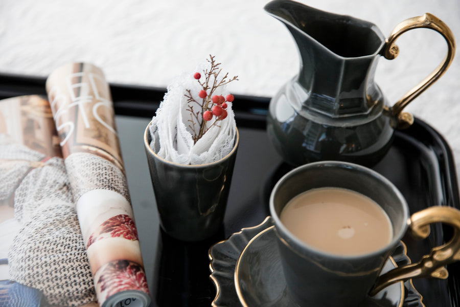 MINI PITCHER HANDLE GOLD - DARK GREY