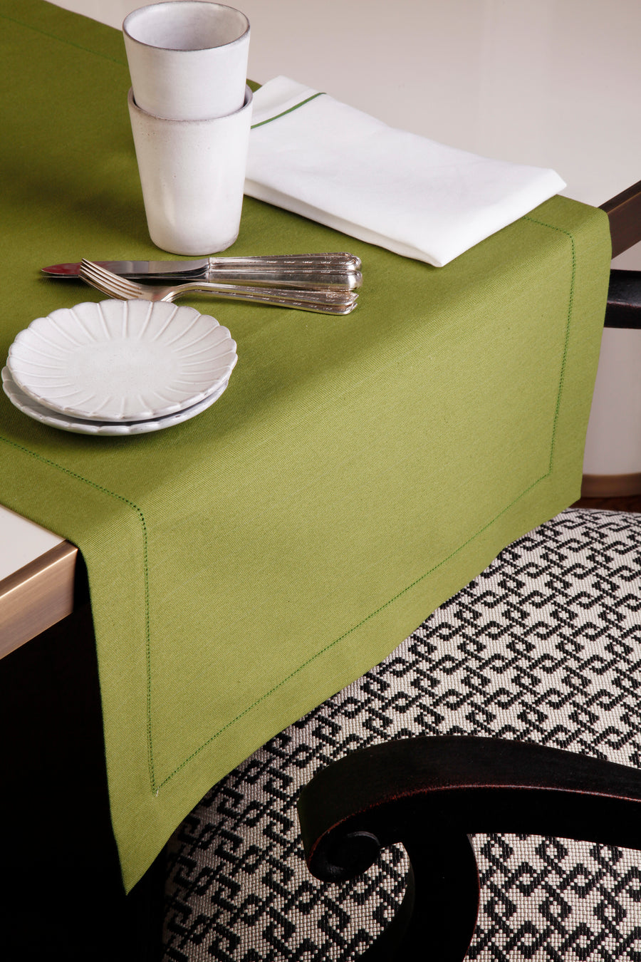 Glass Round Gold-White