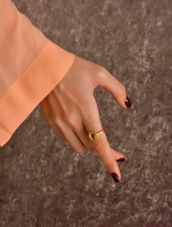 Virgin Mary and Baby Jesus Ring