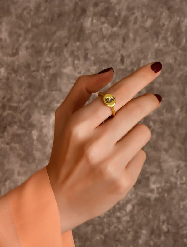 Virgin Mary and Baby Jesus Ring